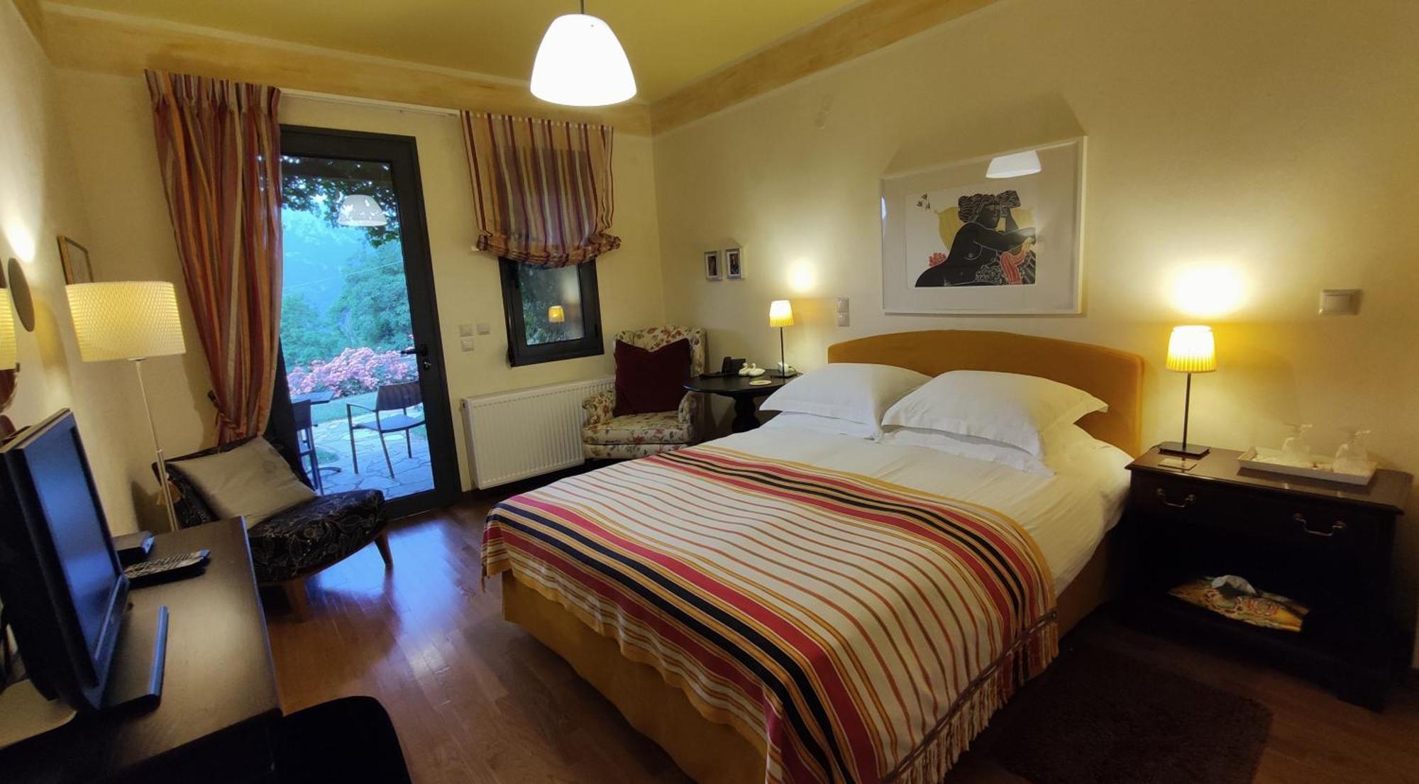 Astra Hotel Kastanea Rum bild